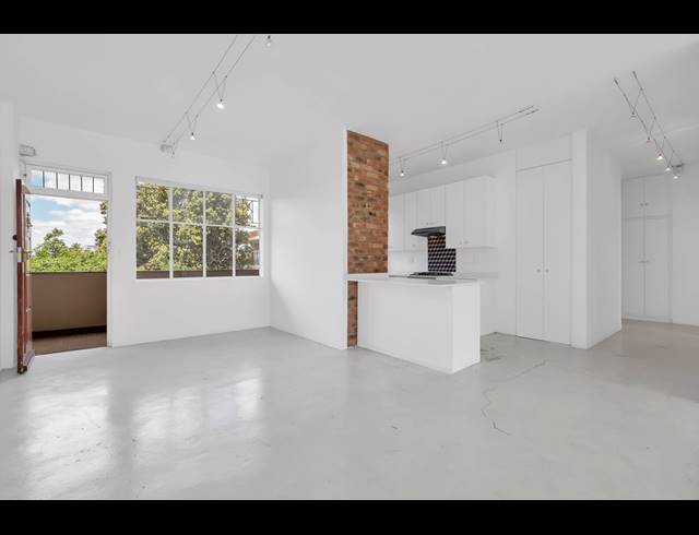 3 BEDROOM APARTMENT FOR SALE IN ILLOVO